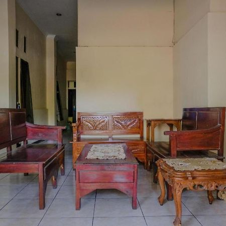 Sawojajar Inn Malang Esterno foto